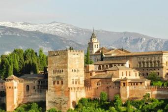 Visite guidée de l'Alhambra avec un dîner spectacle Flamenco