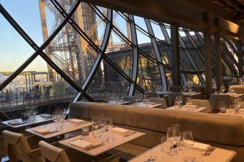 visite-tour-eiffel-2eme-etage-madame-brasserie