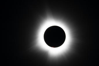 Visite guidée de l'éclipse solaire totale - 12 août 2026 : visite d'une journée
