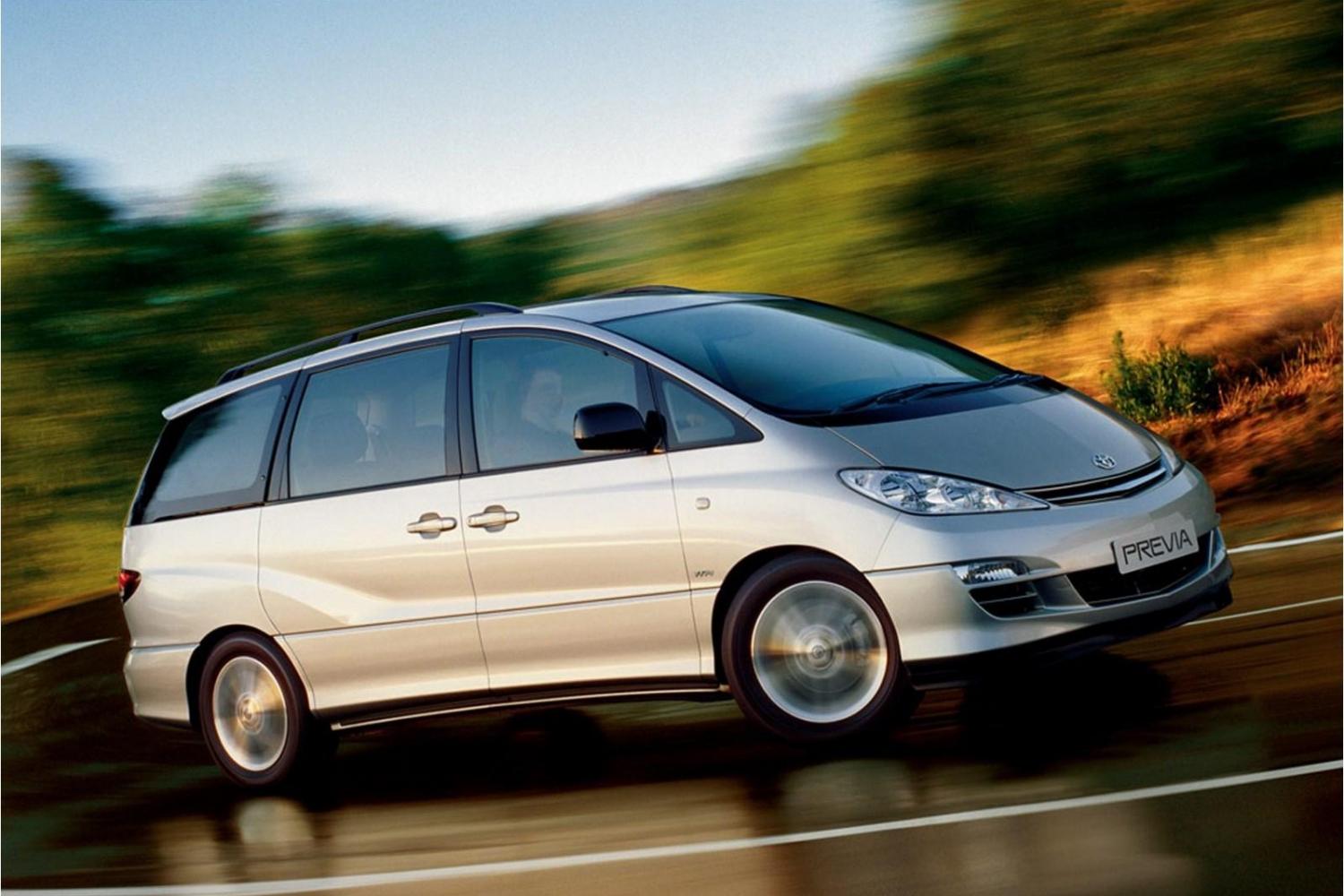 Guided transportation Dubai Minivan (15 Adults)