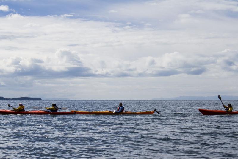uros-floating-island-kayak-experience-4