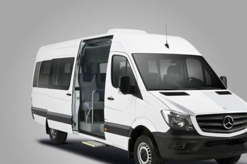 ushuaia-hotel-transfer-from-airport-1