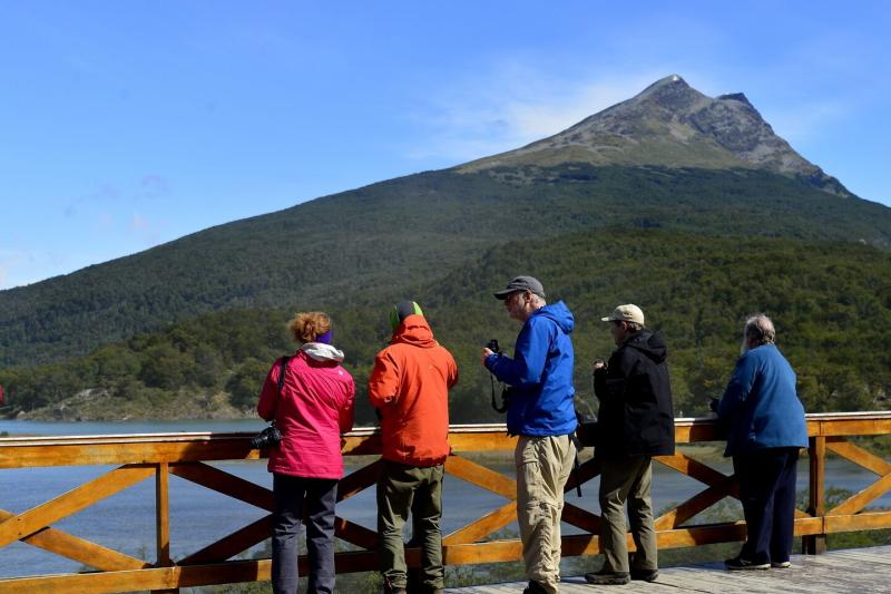 ushuaia-sightseeing-tour-with-transfers-included-2