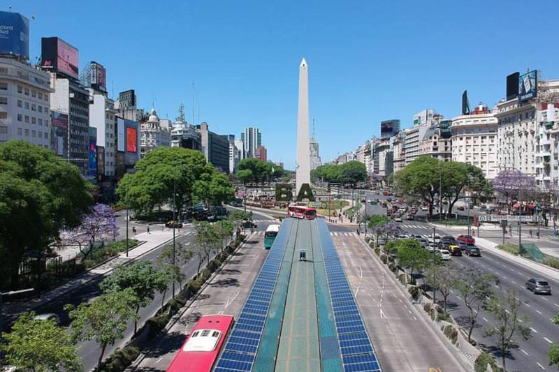 colon-theater-walking-tour-2