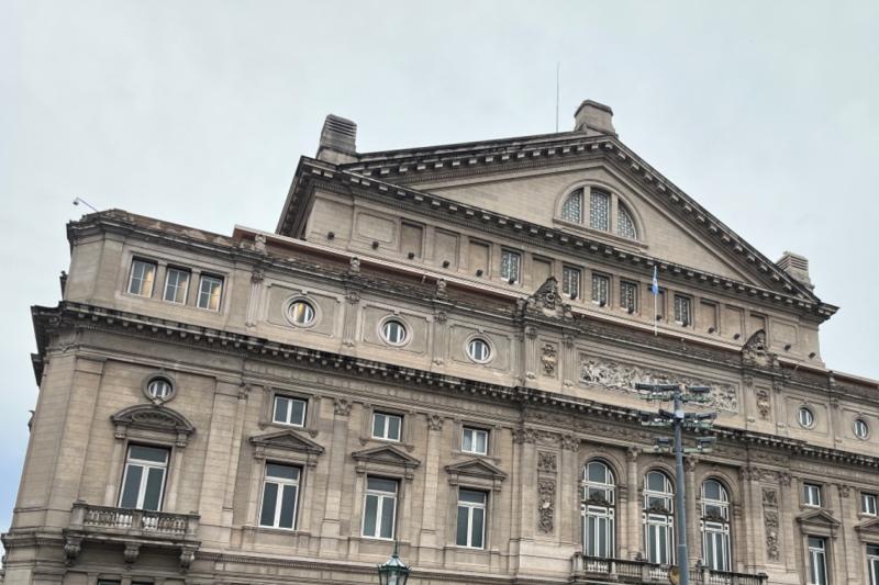 colon-theater-walking-tour-9