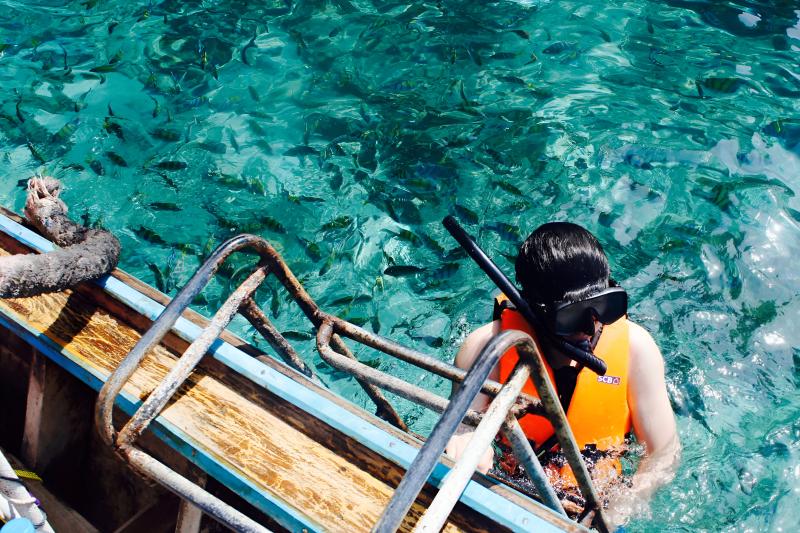 snorkeling-to-motu-nui-on-easter-island-1