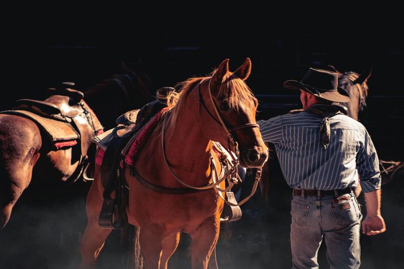 horseback-riding-in-antilco-or-el-claro-from-pucon-1