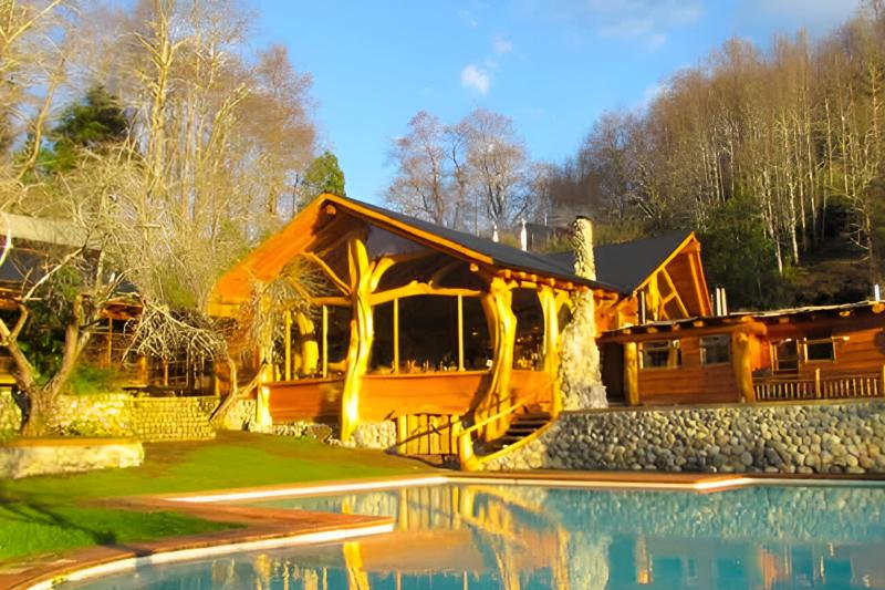 menetue-hot-springs-from-pucon-renew-body-mind-2