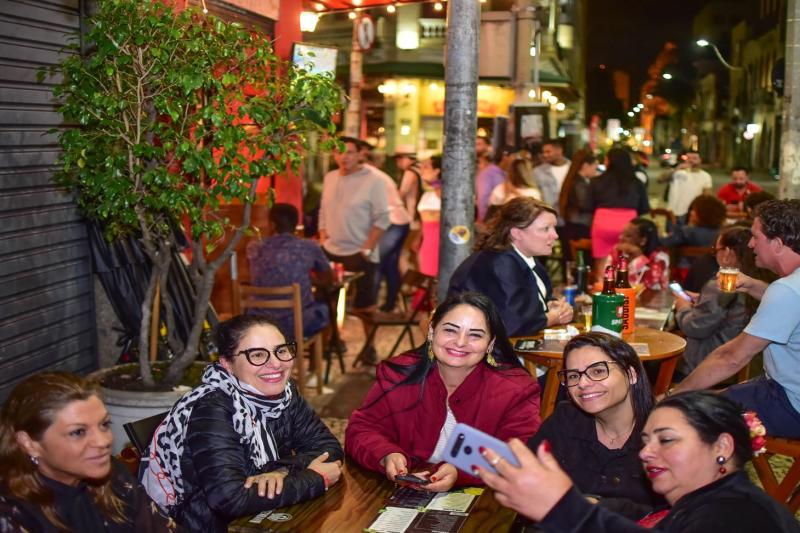 rio-de-janeiro-pub-crawl-6