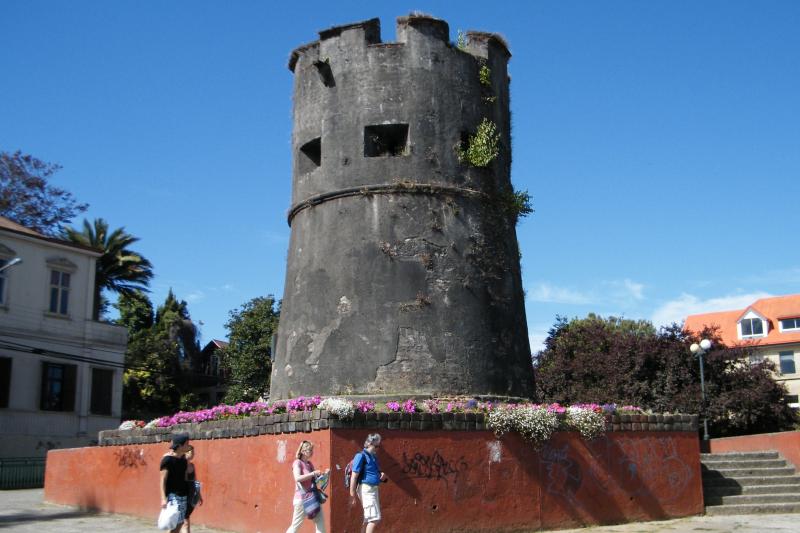 historical-navigation-along-the-valdivia-and-calle-2