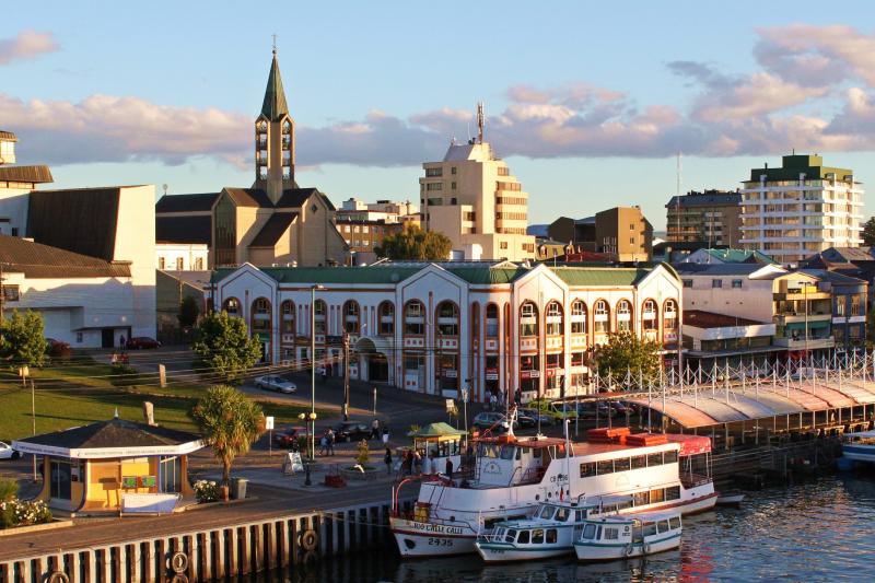 historical-navigation-along-the-valdivia-and-calle-3