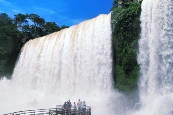 Iguazu Falls Private Day Trip from Buenos Aires wi