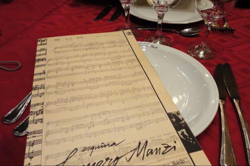 tango-show-in-esquina-homero-manzi-5