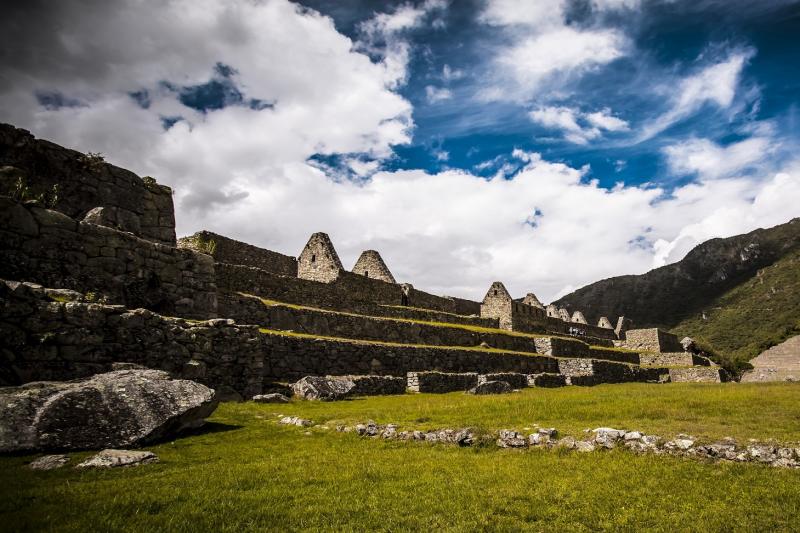 machu-picchu-from-ollantaytambo-in-train-vistadome-2
