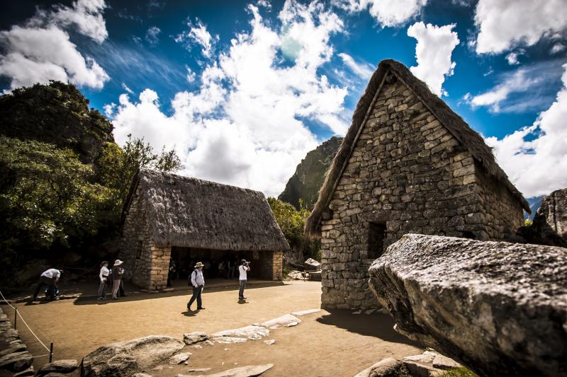 machu-picchu-from-ollantaytambo-in-train-vistadome-4