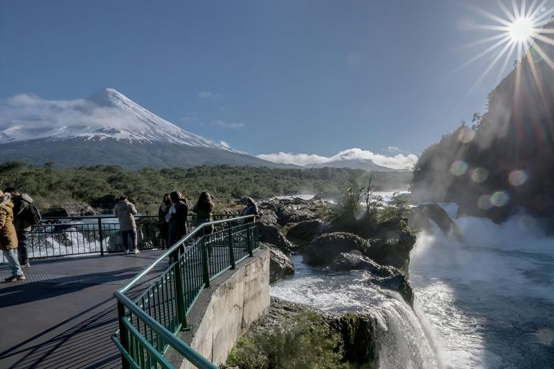 active-bike-route-pedal-through-petrohue-falls-4