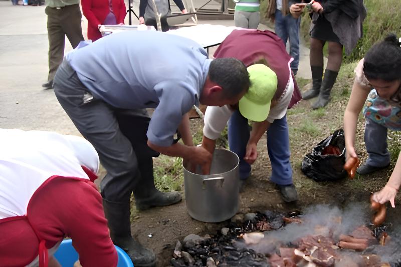 curanto-al-hoyo-tradition-flavor-from-castro-4