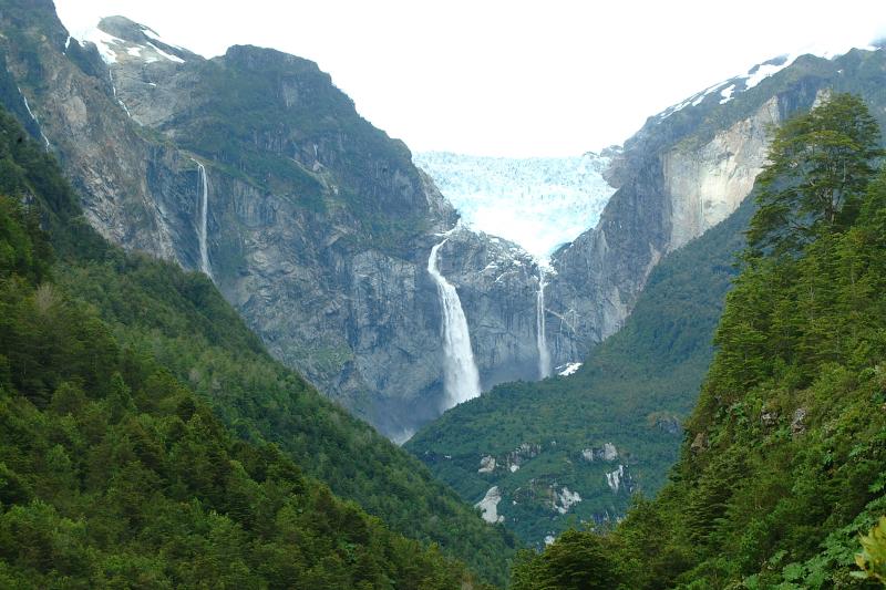 queulats-hanging-glacier-route-private-tour-2