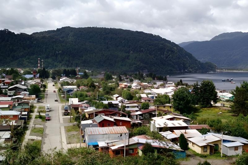 queulats-hanging-glacier-route-private-tour-4