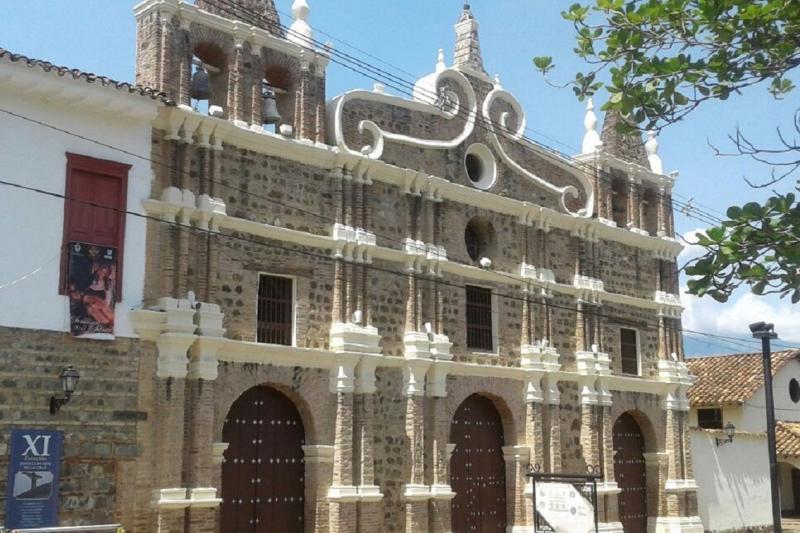 discover-santa-fe-de-antioquia-colombias-colonia-5