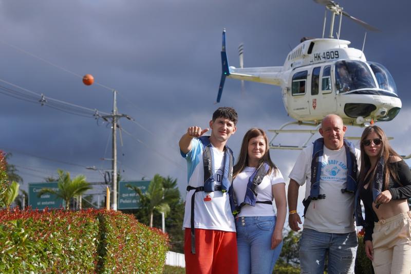 medellin-helicopter-ride-soar-above-the-city-1