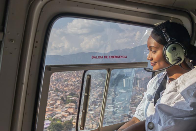 medellin-helicopter-ride-soar-above-the-city-2