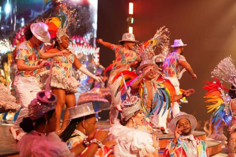 rio-de-janeiro-roxy-dinner-show-3