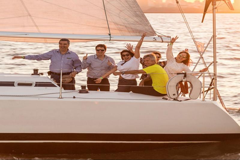 private-yacht-excursion-in-buenos-aires-2