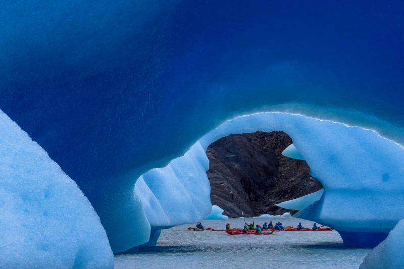 grey-lake-kayak-experience-4