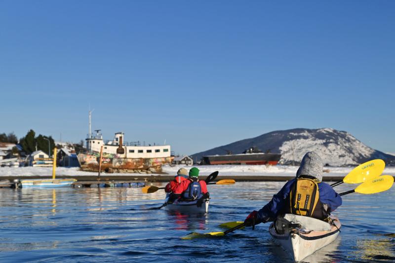 kayak-adventure-in-the-end-of-the-world-10