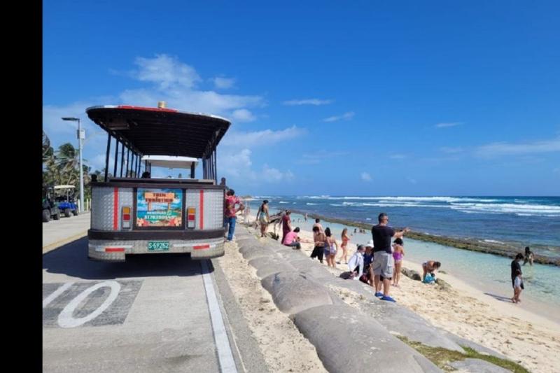 san-andres-island-tour-by-tourist-train-5