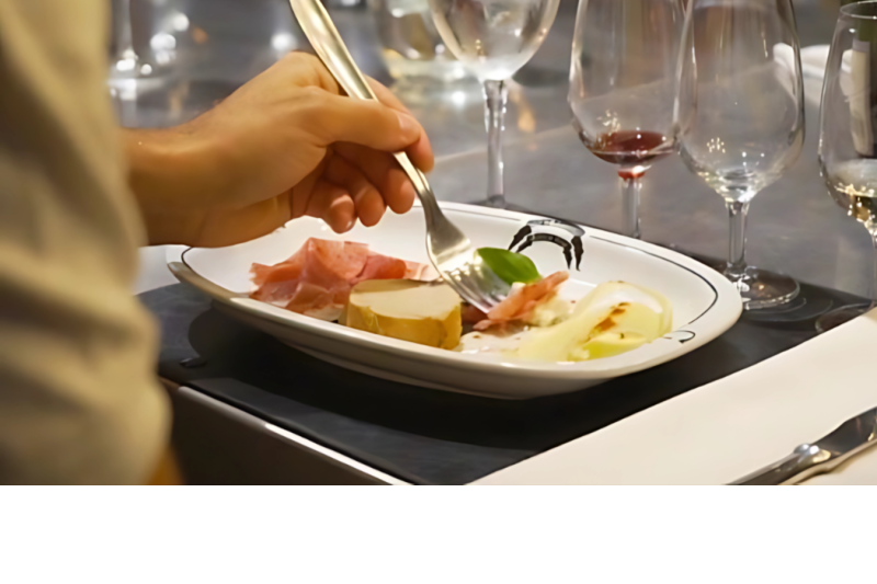 la-ventana-vip-dinner-show-with-wine-tasting-7