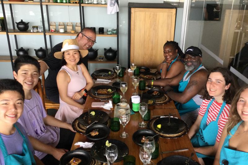 cartagena-food-experience-bazurto-market-tour-c-2