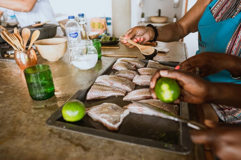 cartagena-food-experience-bazurto-market-tour-c-3