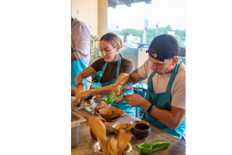 cartagena-food-experience-bazurto-market-tour-c-6