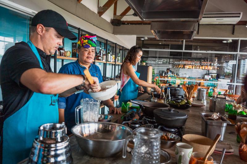 cartagena-colombian-cooking-class-with-chef-2