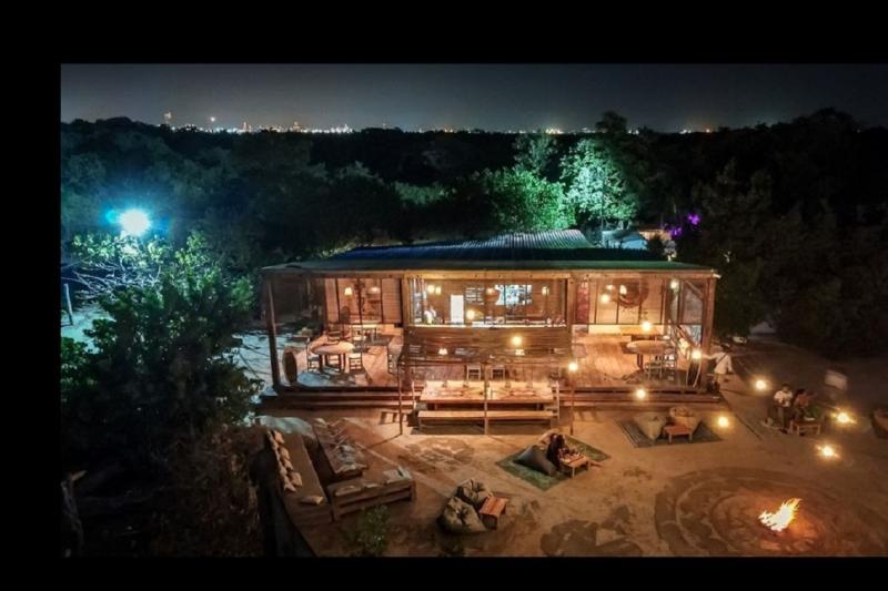 cartagena-tierra-bomba-beach-dinner-with-dj-boa-6