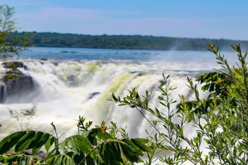 iguazu-falls-tour-with-transfers-and-entry-ticket-4