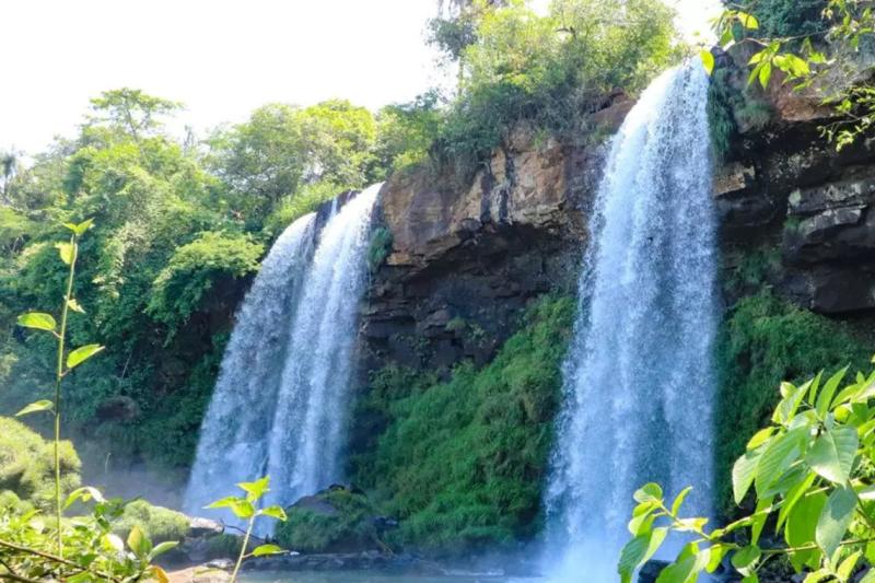 argentine-falls-guided-tour-with-entry-ticket-and-7