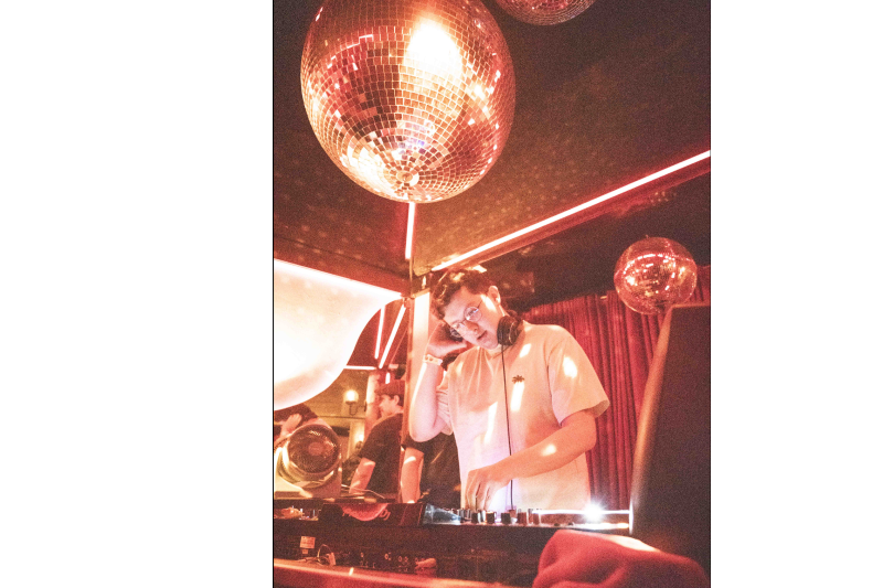 bogota-pub-crawl-with-beer-and-cocktails-1