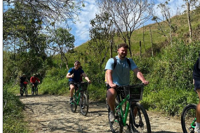 medellin-mountain-bike-tour-with-lunch-pickup-4