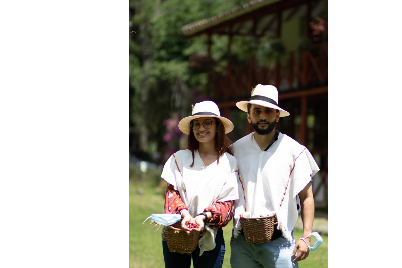 medellin-santa-elena-coffee-farm-tour-with-lunch-3