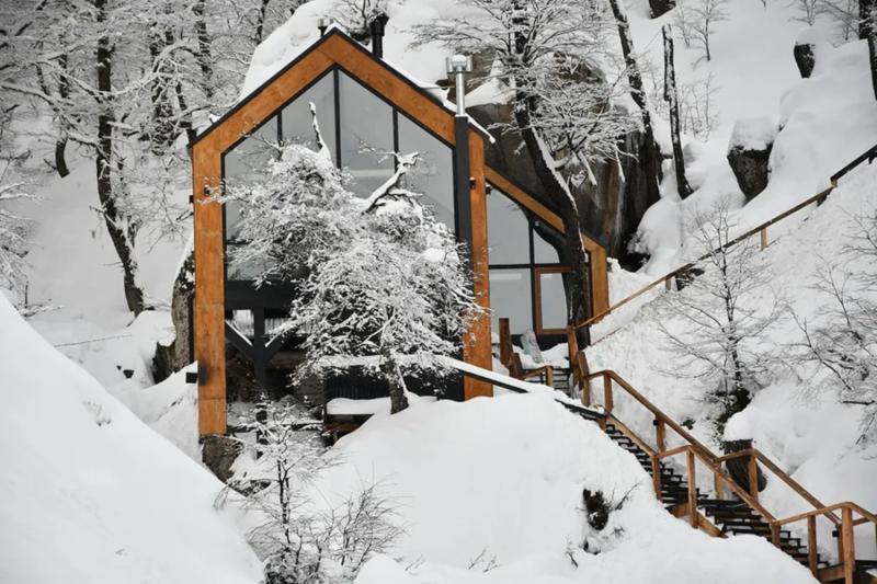 after-ski-adventure-at-la-cueva-catedral-3