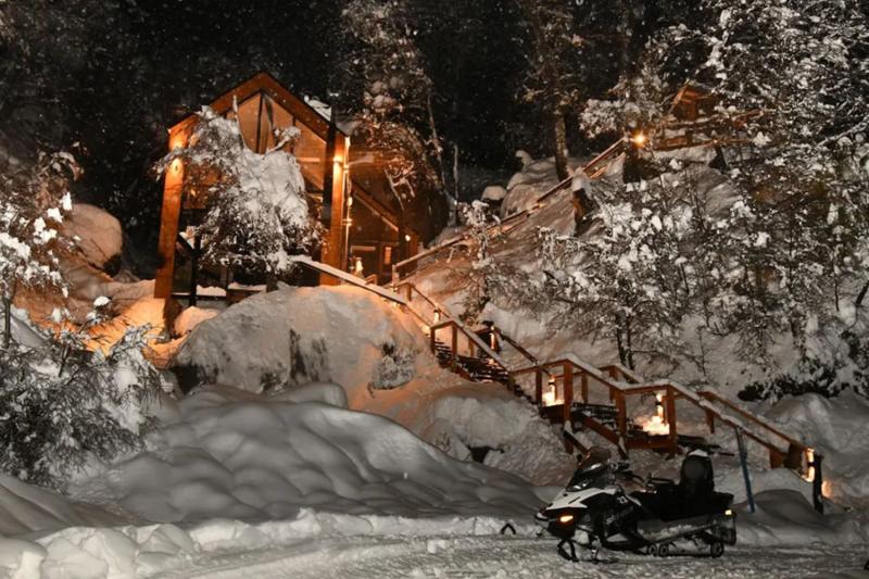 after-ski-adventure-at-la-cueva-catedral-4