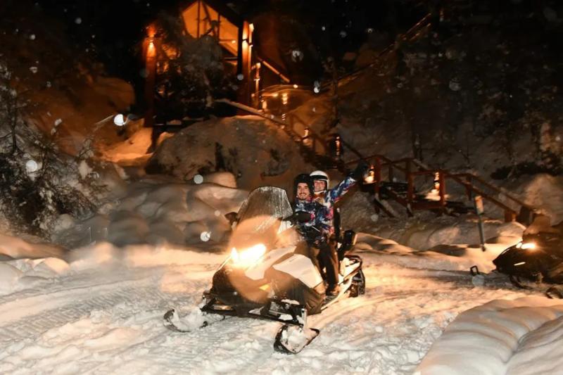 after-ski-adventure-at-la-cueva-catedral-5