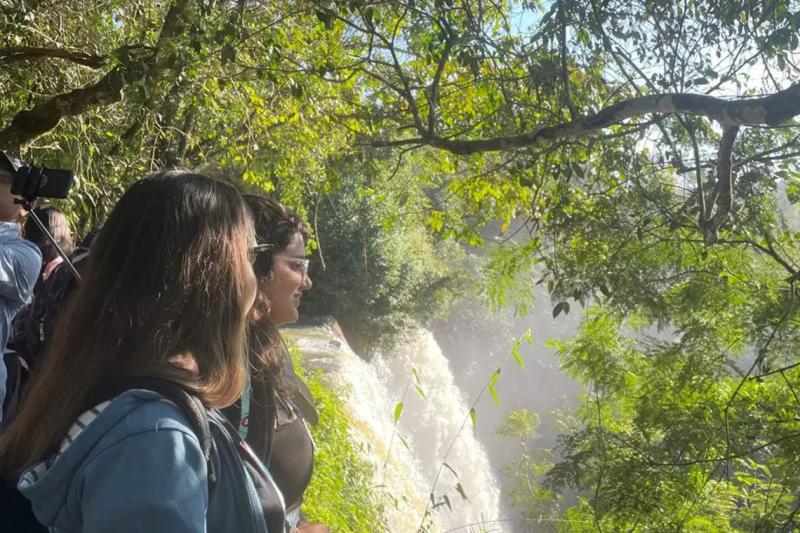 argentine-brazilian-iguazu-falls-with-transfers-6