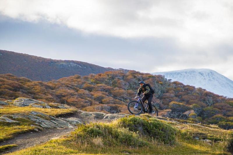 electric-bike-tour-to-estancia-tunel-in-ushuaia-6