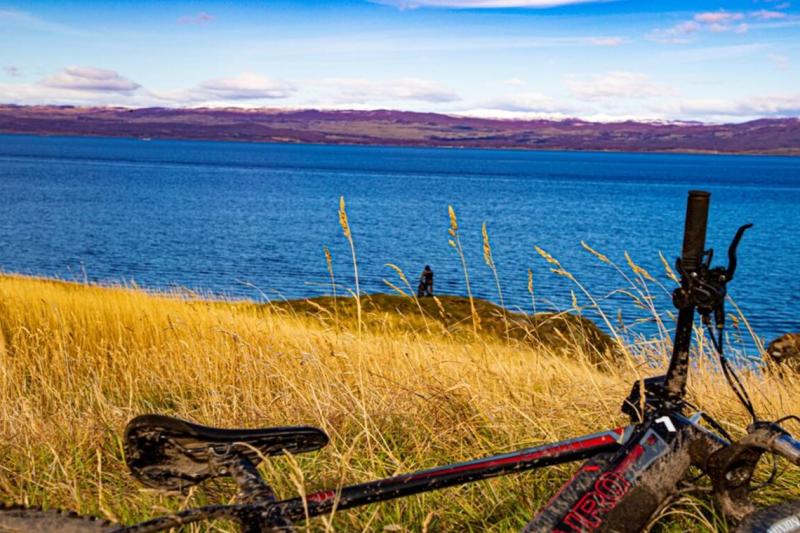 electric-bike-tour-to-estancia-tunel-in-ushuaia-8
