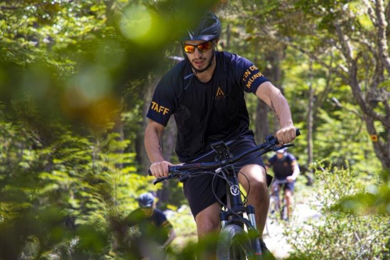 electric-bike-tour-to-beagle-viewpoint-in-ushuaia-9