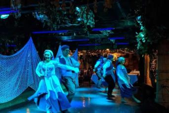 Dinner Show at Bali Hai Restaurant